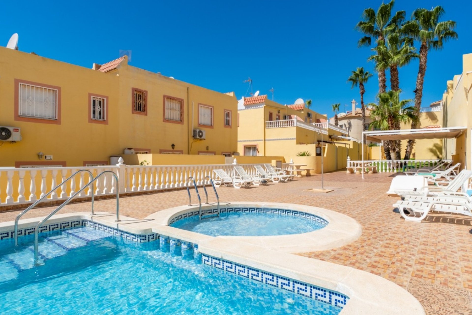 Resale - Town House -
Orihuela Costa - Costa Blanca