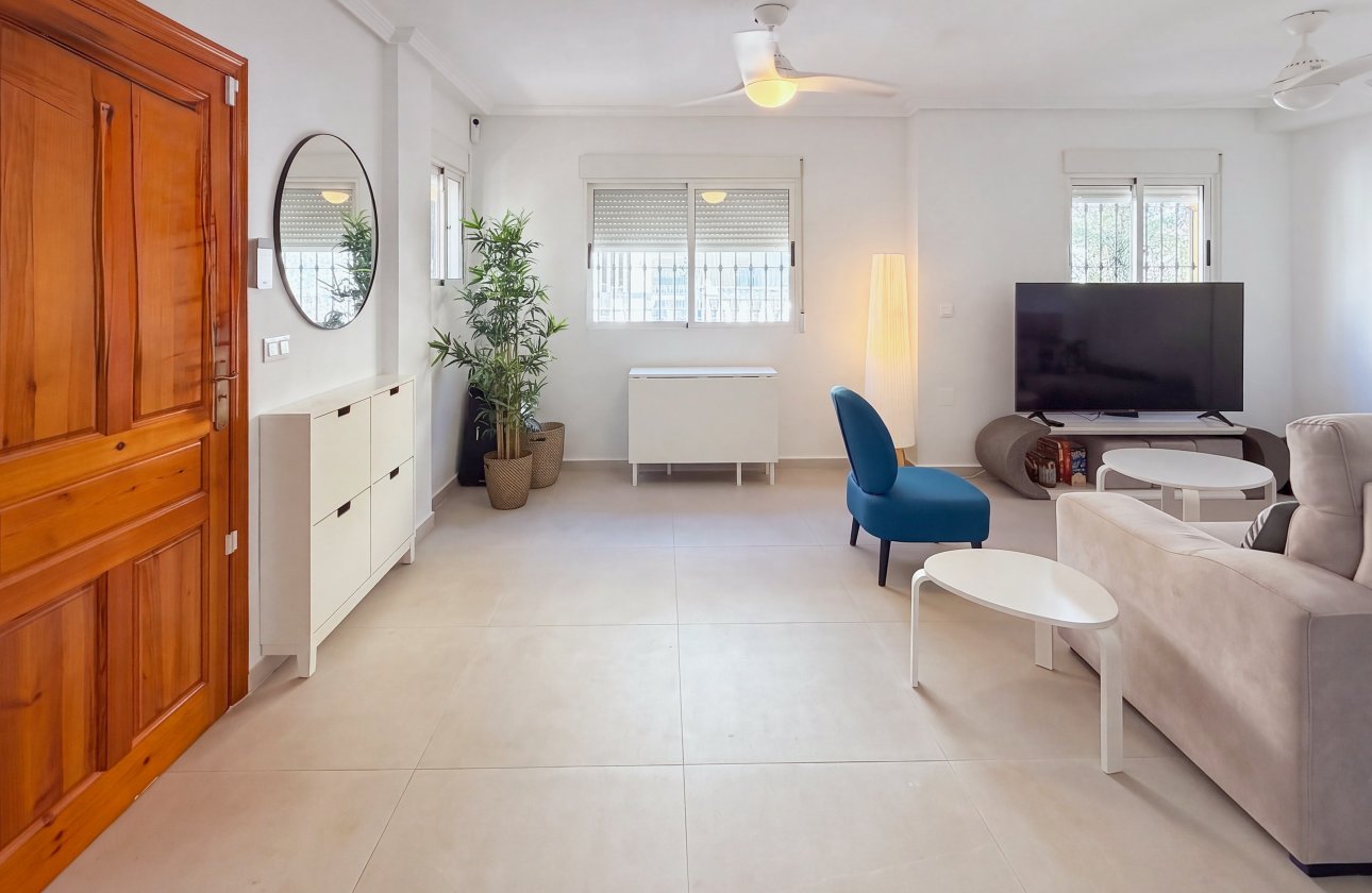 Resale - Town House -
Orihuela Costa - Costa Blanca