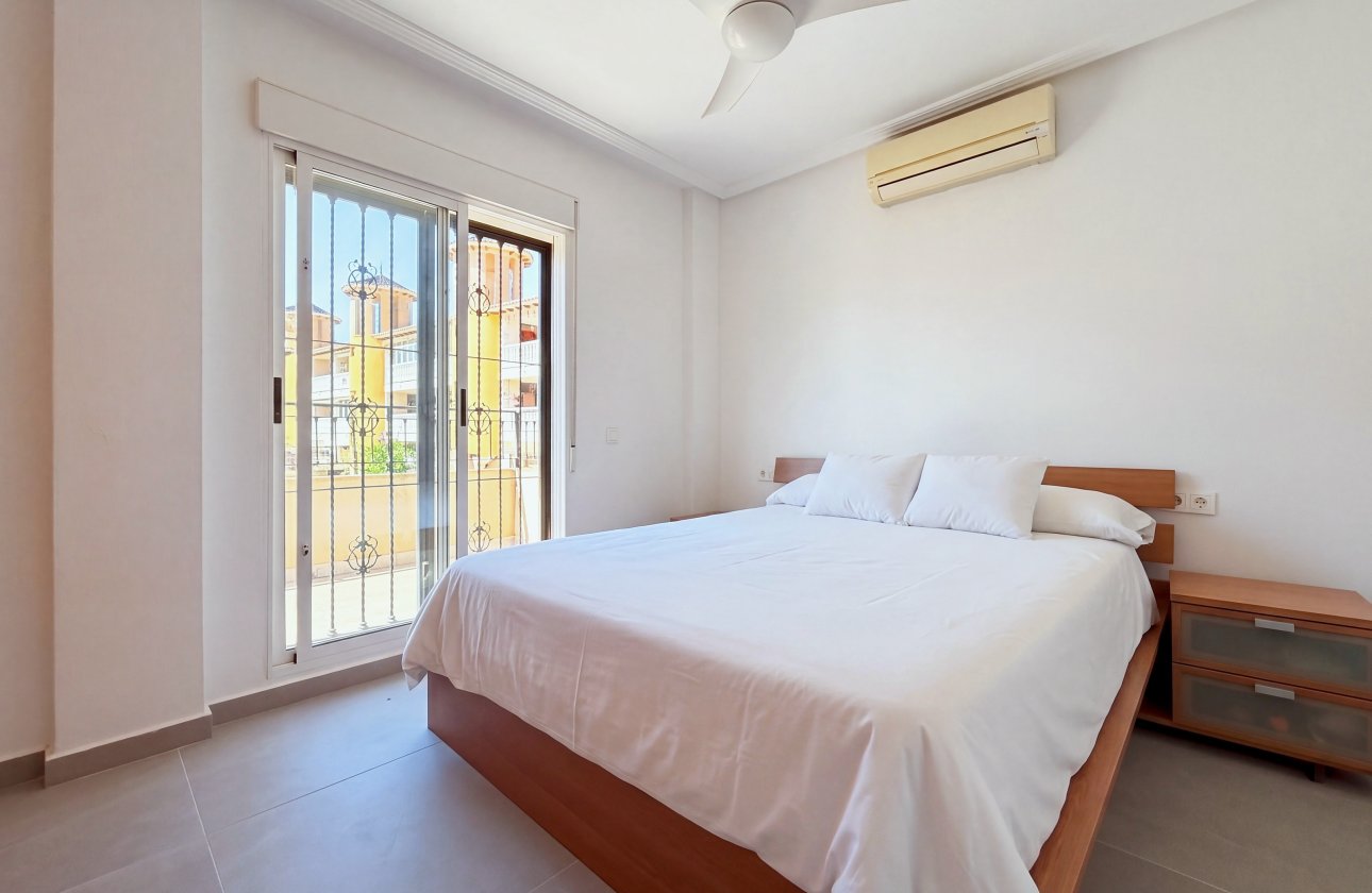 Resale - Town House -
Orihuela Costa - Costa Blanca