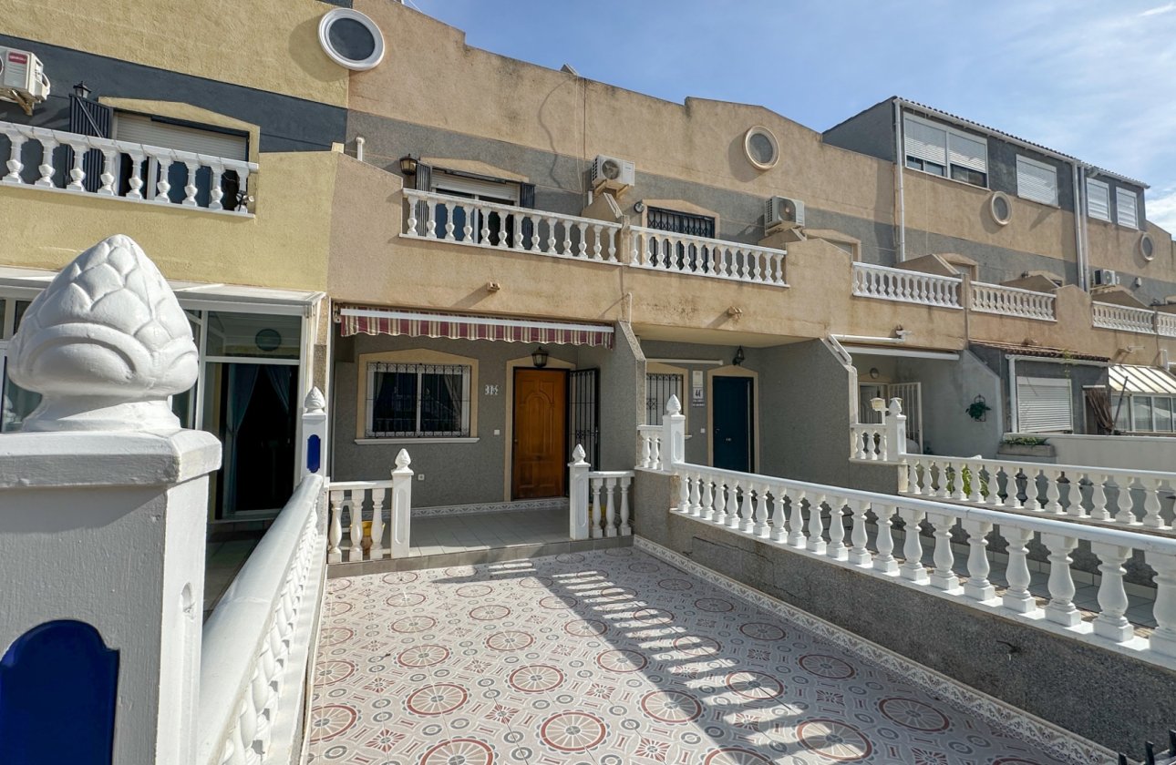 Resale - Town House -
Orihuela Costa - Costa Blanca