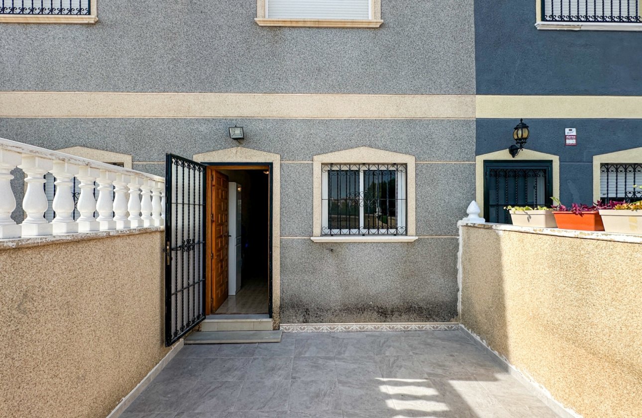Resale - Town House -
Orihuela Costa - Costa Blanca