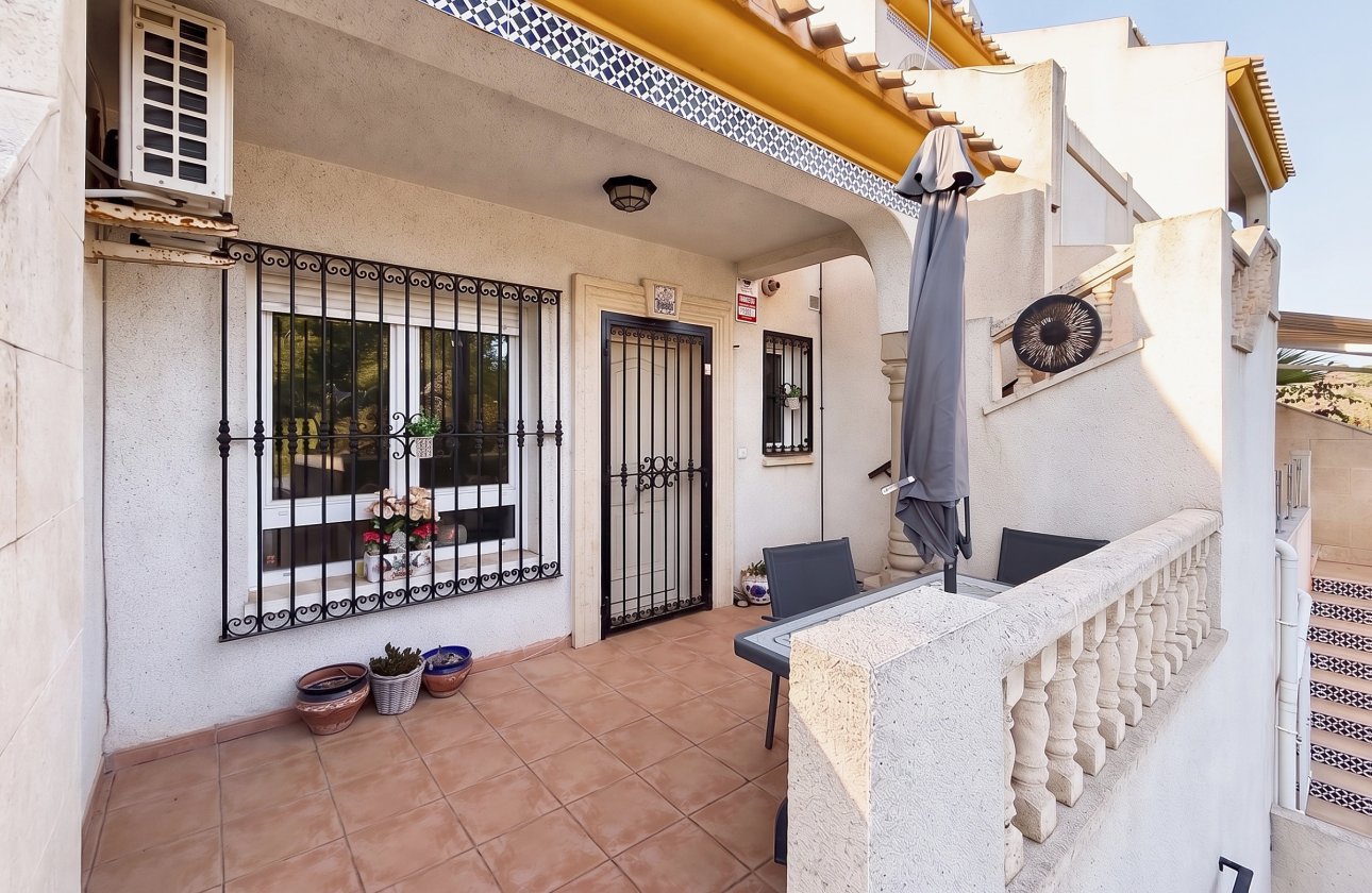 Resale - Town House -
Orihuela Costa - Costa Blanca