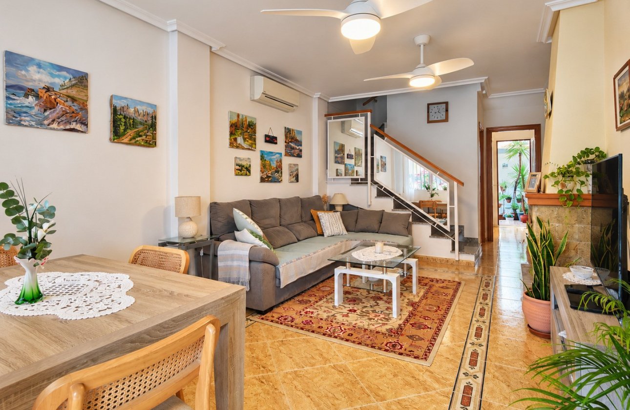 Resale - Town House -
Orihuela Costa - Costa Blanca