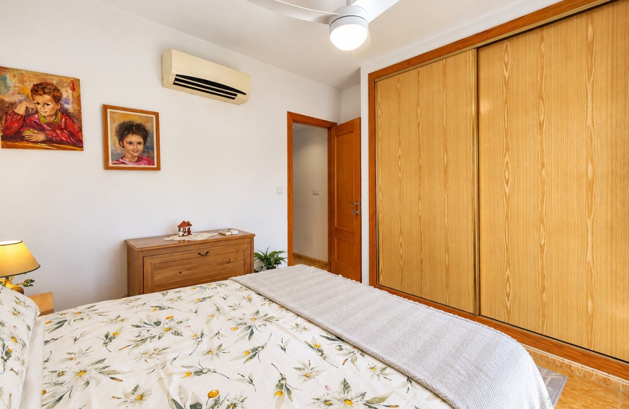 Resale - Town House -
Orihuela Costa - Costa Blanca