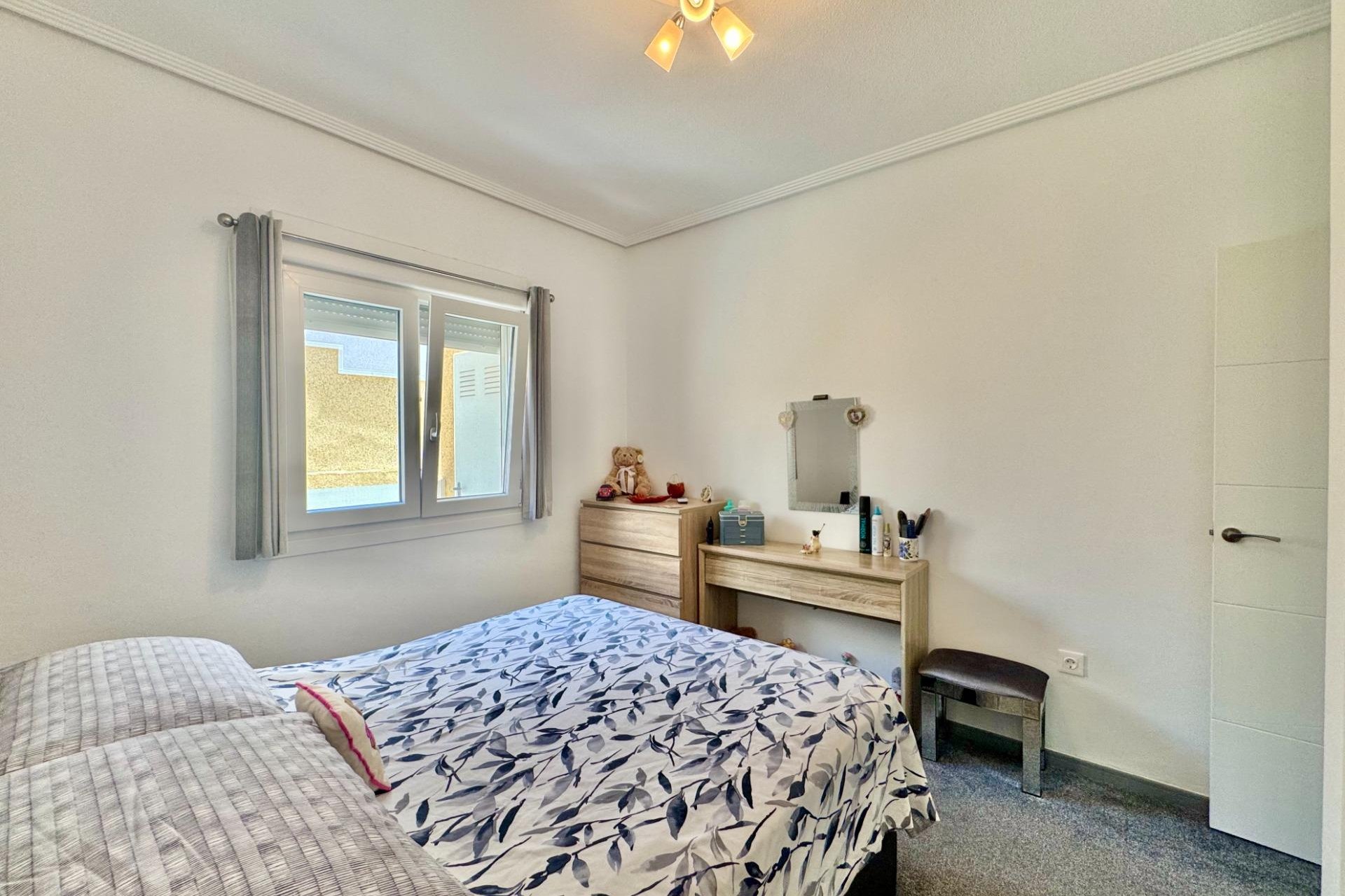 Resale - Town House -
Orihuela Costa - La Florida