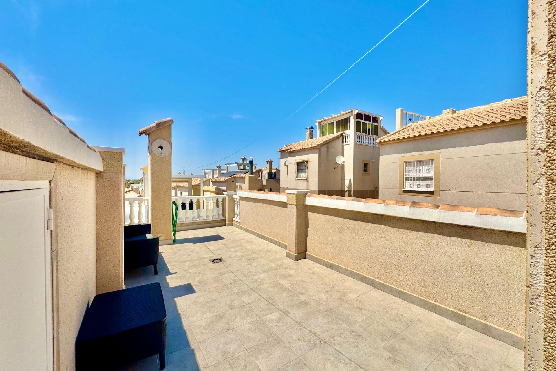 Resale - Town House -
Orihuela Costa - La Florida