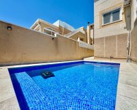 Resale - Town House -
Orihuela Costa - La Florida