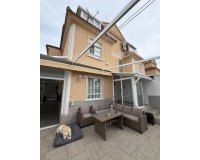 Resale - Town House -
Orihuela Costa - La Zenia