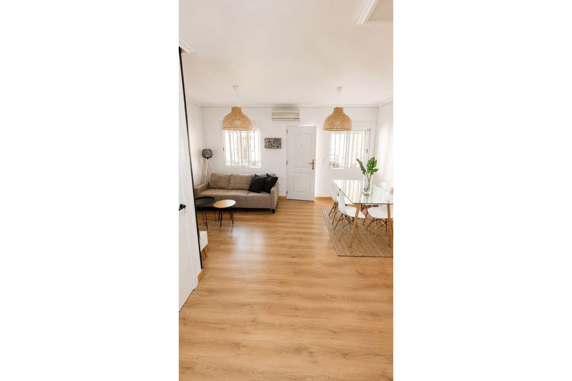Resale - Town House -
Orihuela Costa - La Zenia