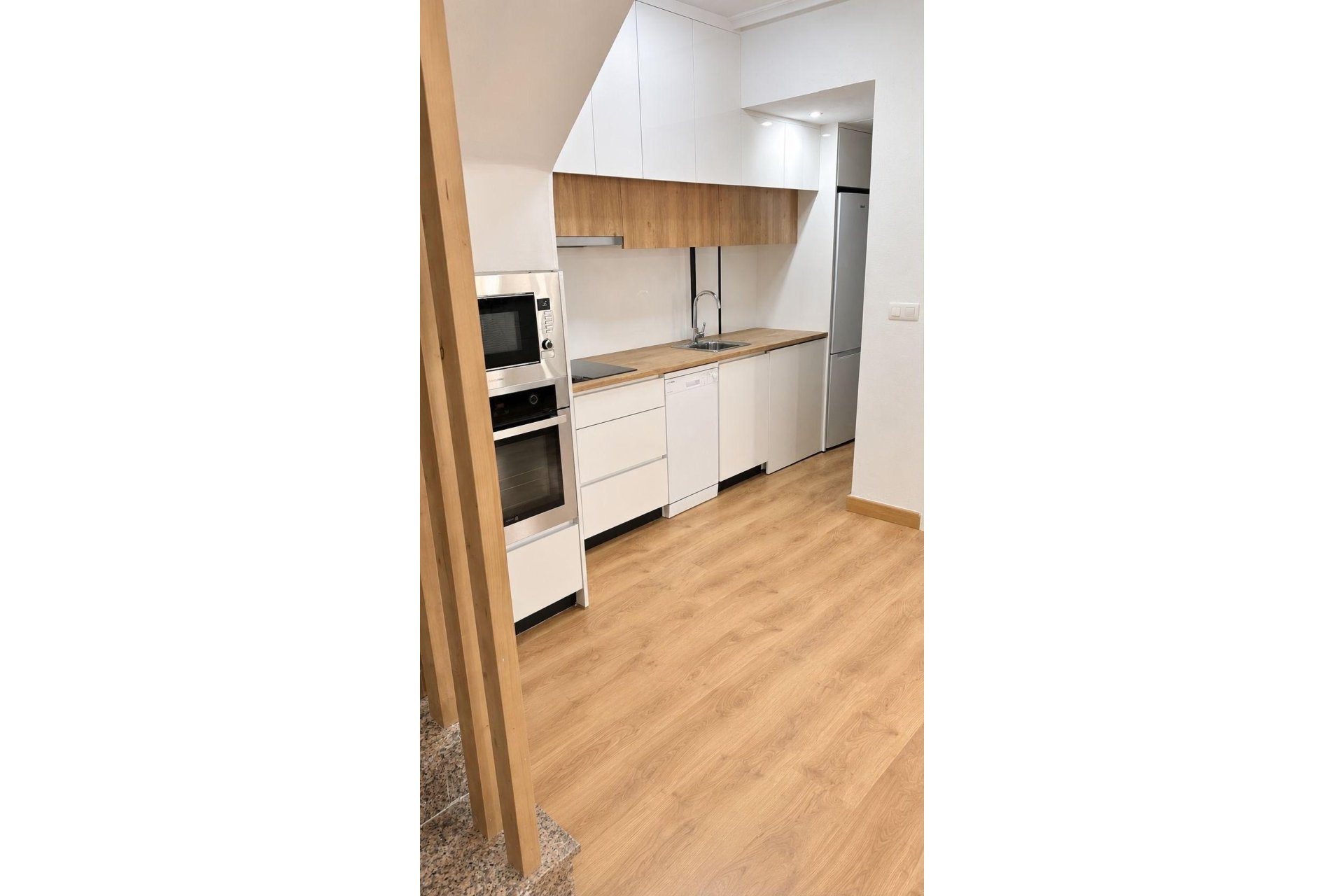 Resale - Town House -
Orihuela Costa - La Zenia