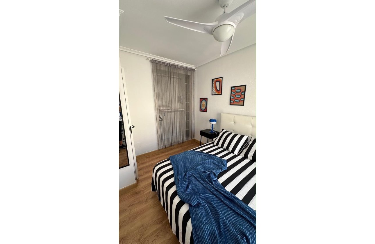 Resale - Town House -
Orihuela Costa - La Zenia