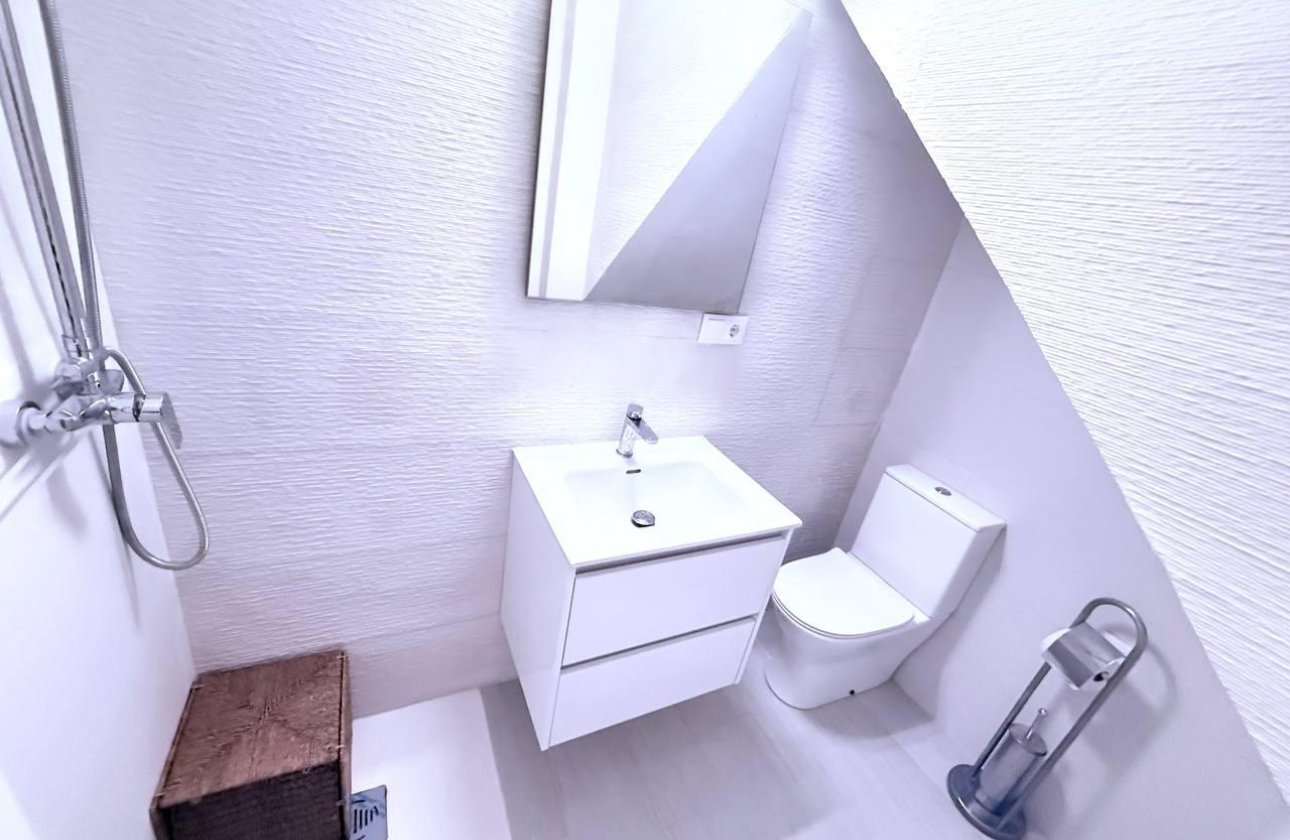 Resale - Town House -
Orihuela Costa - Las Filipinas