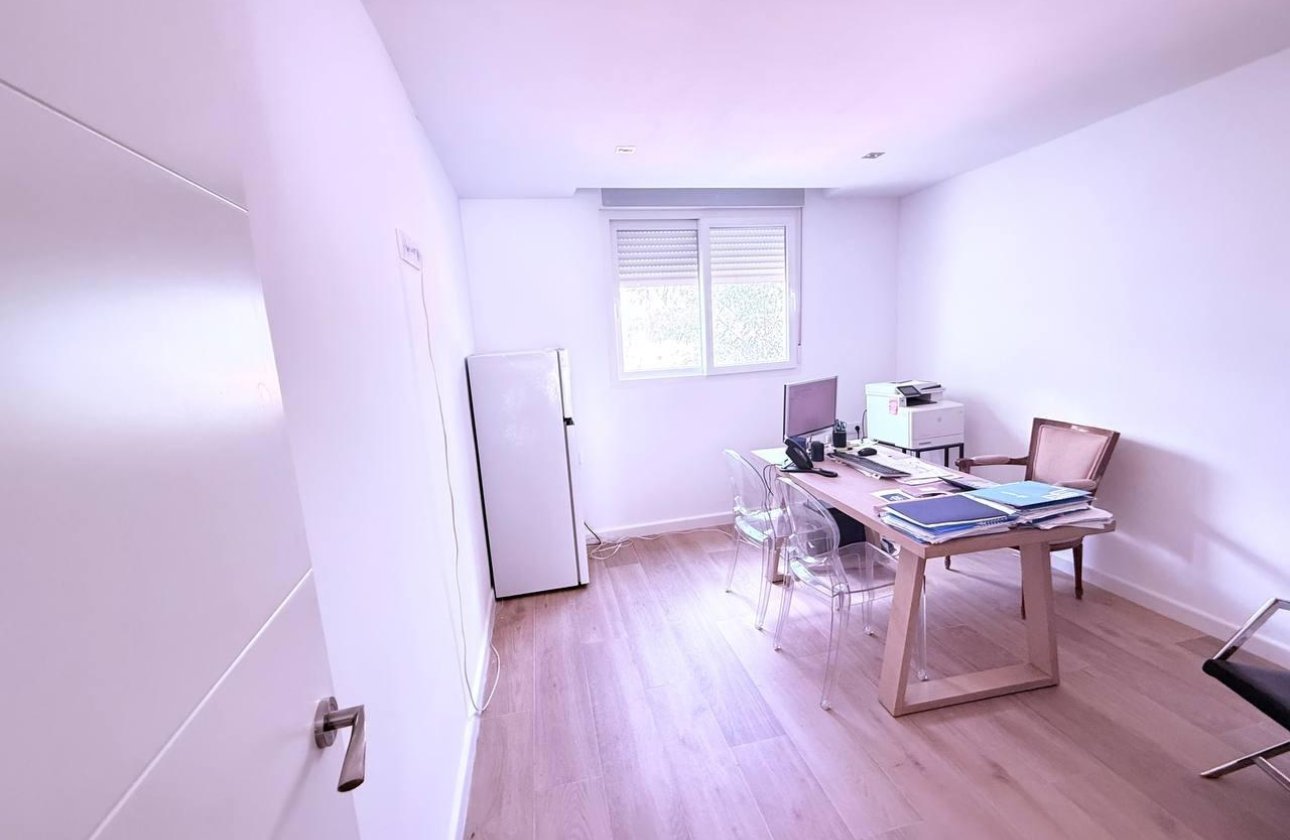 Resale - Town House -
Orihuela Costa - Las Filipinas