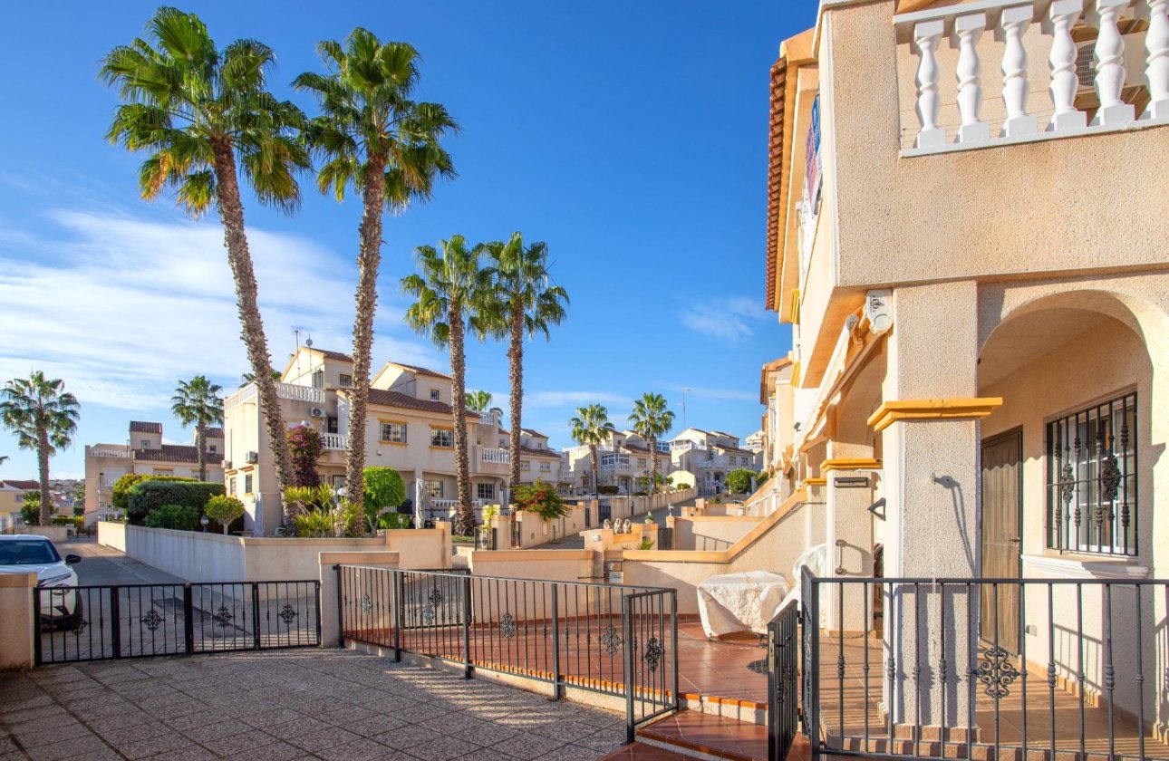 Resale - Town House -
Orihuela Costa - Las Filipinas