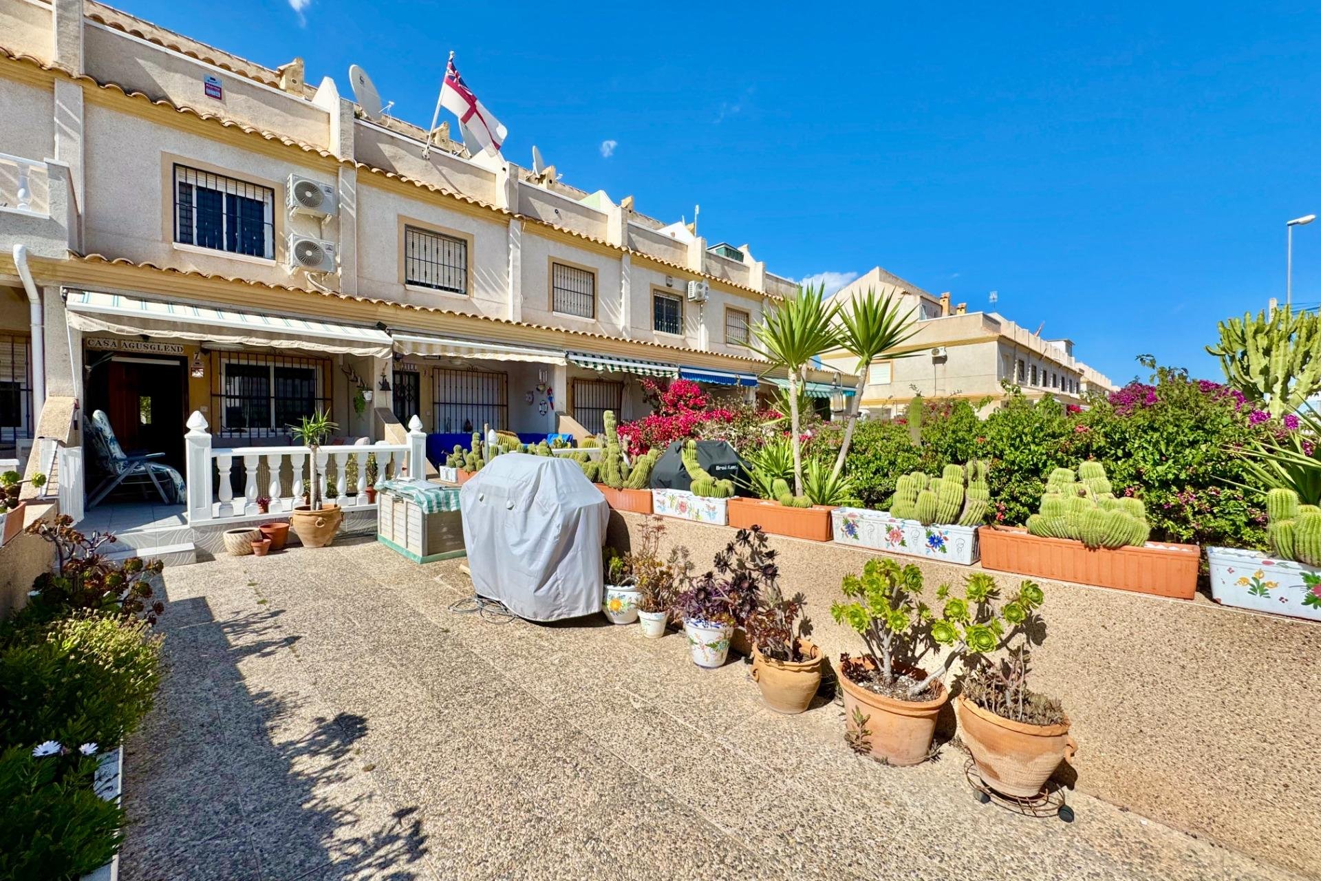 Resale - Town House -
Orihuela Costa - Las Filipinas