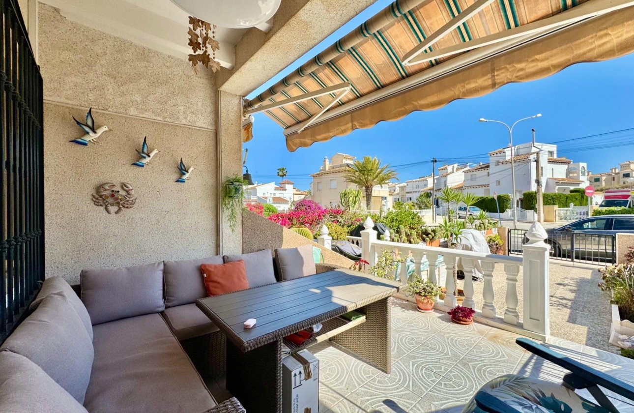Resale - Town House -
Orihuela Costa - Las Filipinas