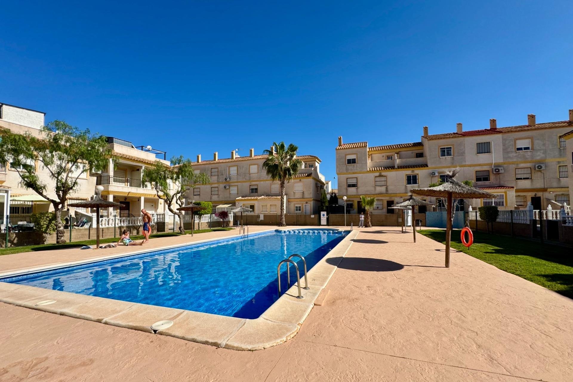Resale - Town House -
Orihuela Costa - Las Filipinas