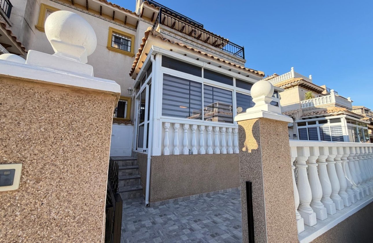 Resale - Town House -
Orihuela Costa - Las Filipinas