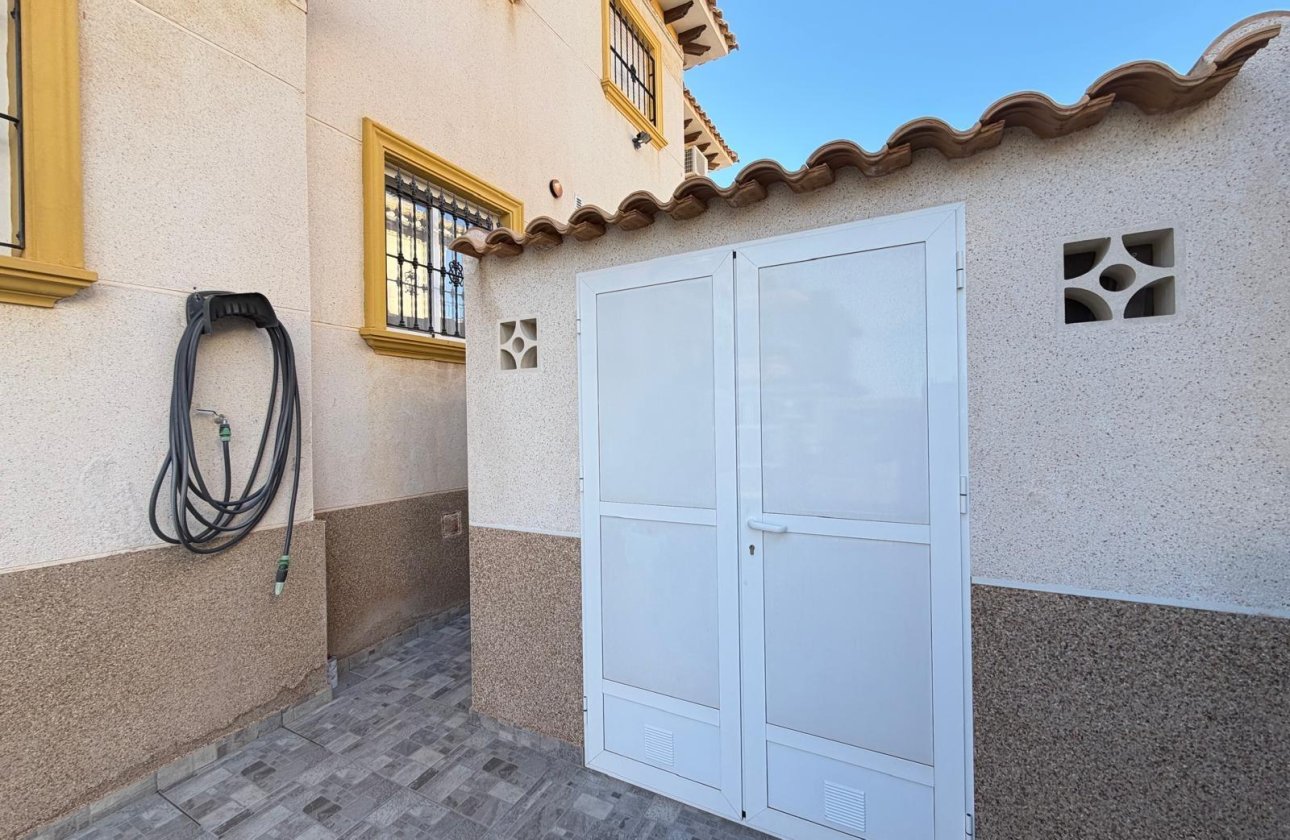 Resale - Town House -
Orihuela Costa - Las Filipinas