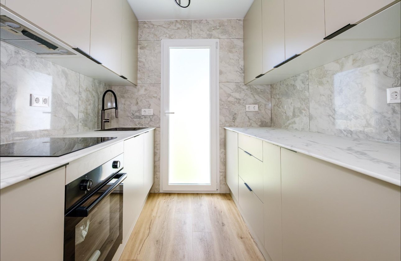 Resale - Town House -
Orihuela Costa - Las Filipinas