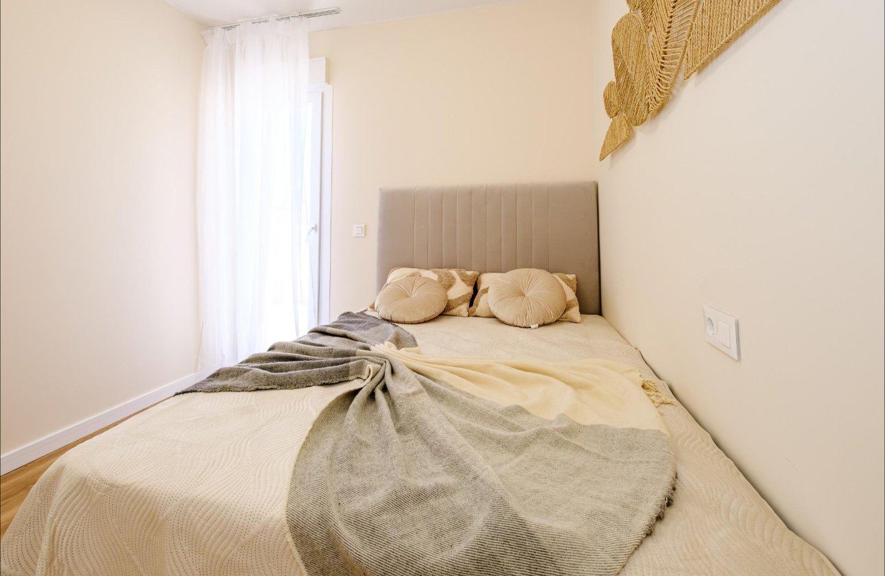 Resale - Town House -
Orihuela Costa - Las Filipinas