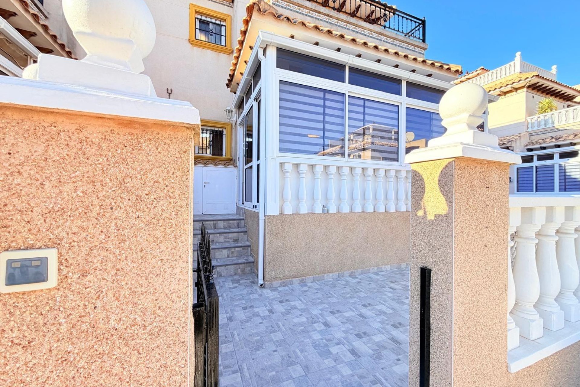 Resale - Town House -
Orihuela Costa - Las Filipinas