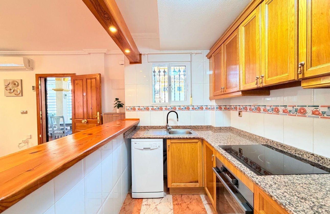 Resale - Town House -
Orihuela Costa - Las Filipinas