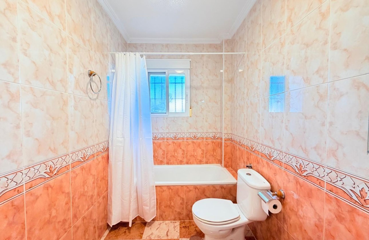 Resale - Town House -
Orihuela Costa - Las Filipinas