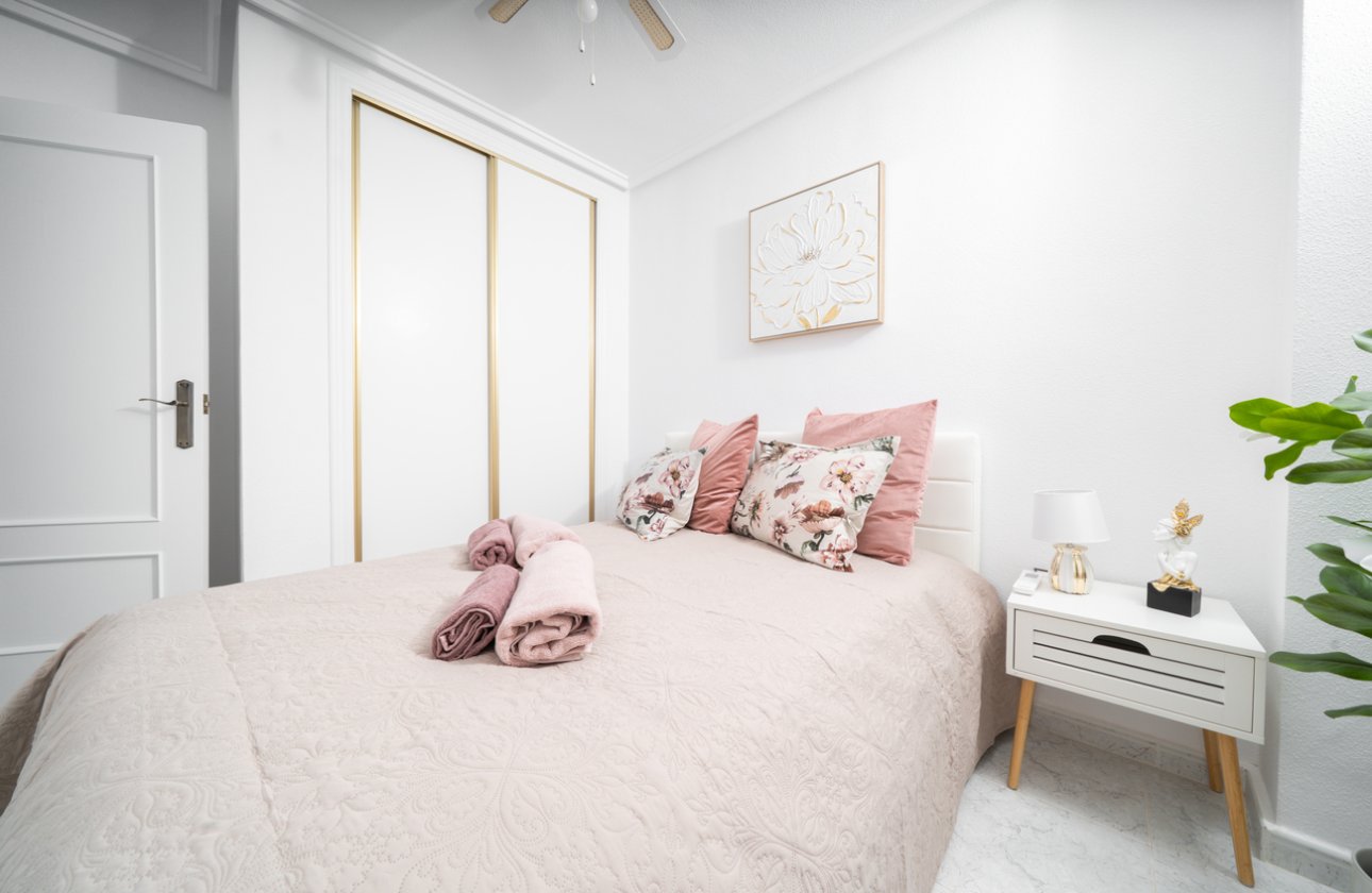 Resale - Town House -
Orihuela Costa - Los Almendros - La Florida