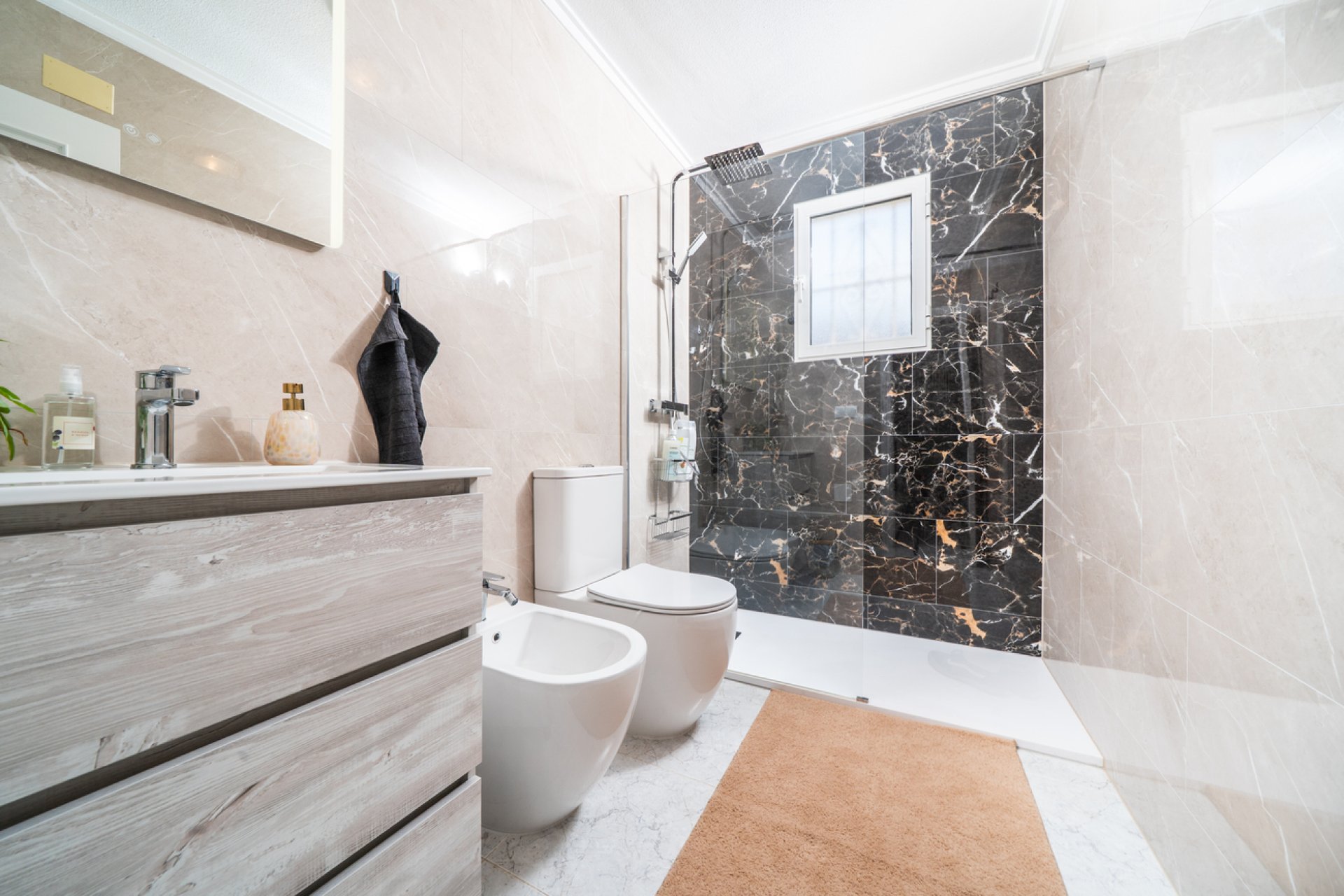 Resale - Town House -
Orihuela Costa - Los Almendros - La Florida