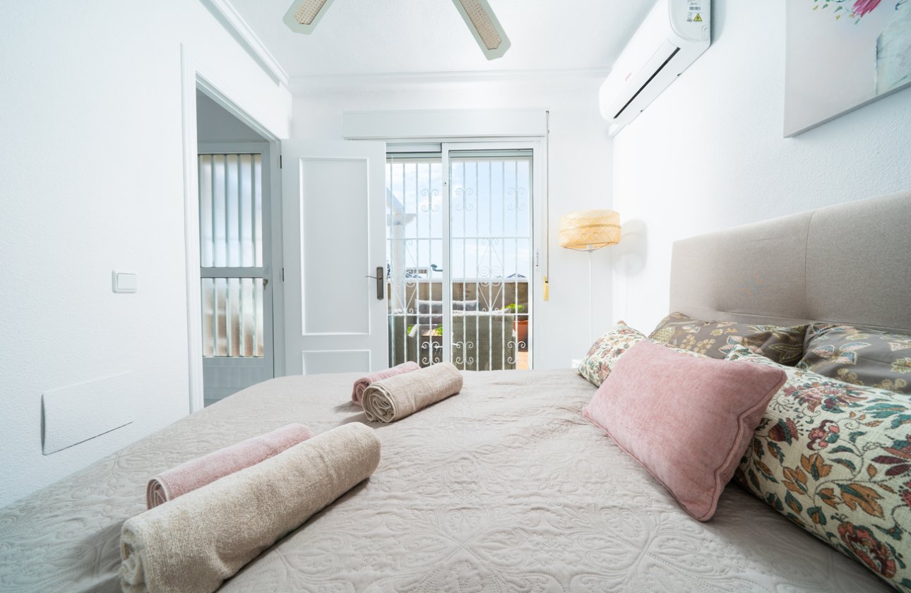 Resale - Town House -
Orihuela Costa - Los Almendros - La Florida