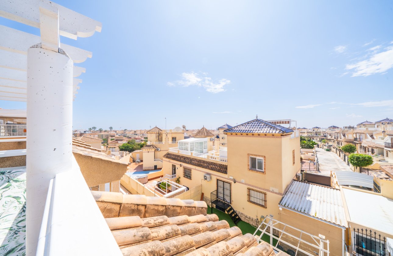 Resale - Town House -
Orihuela Costa - Los Almendros - La Florida