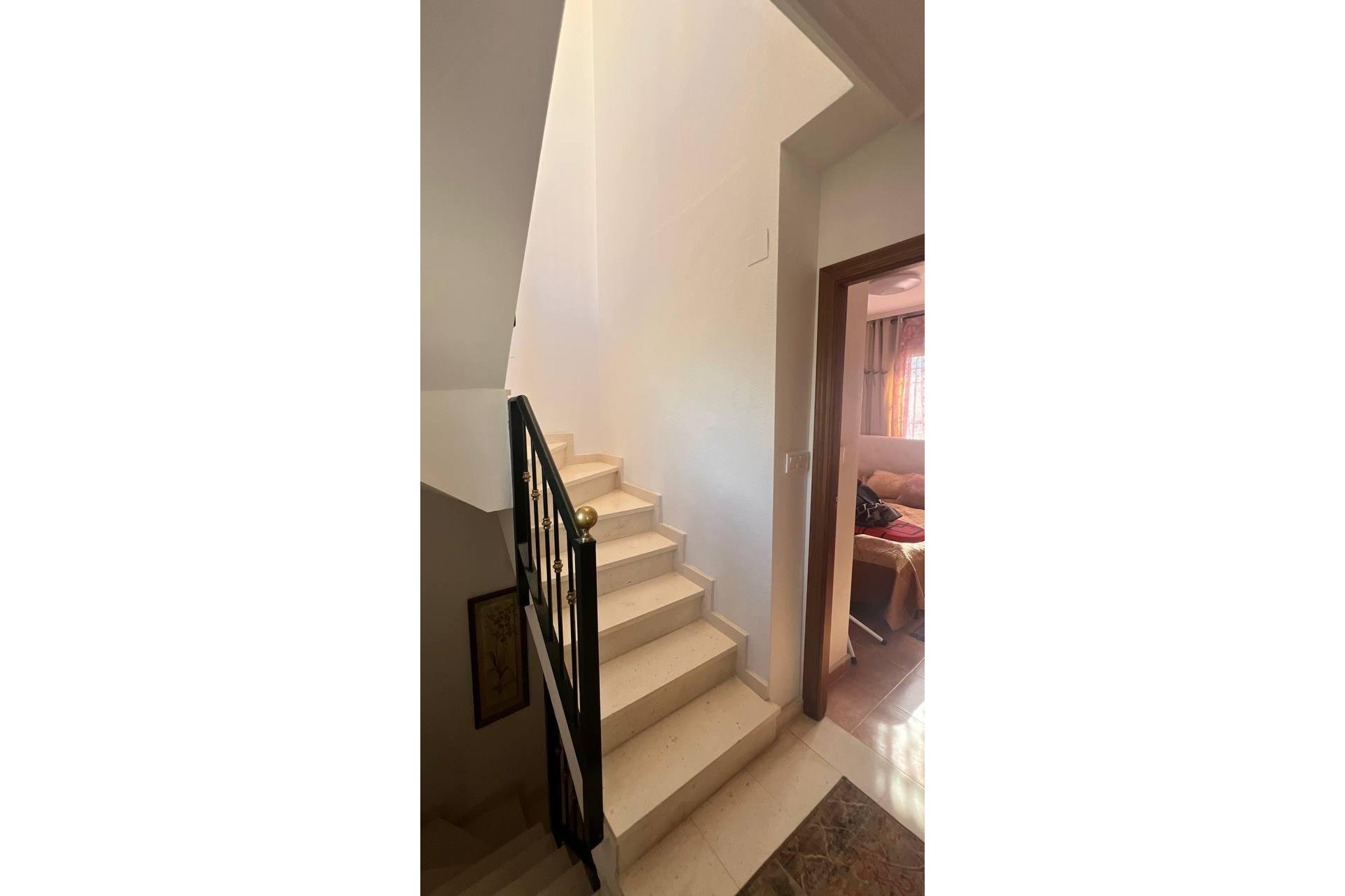 Resale - Town House -
Orihuela Costa - Los Almendros-la Florida