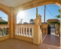 Resale - Town House -
Orihuela Costa - Los Almendros-la Florida
