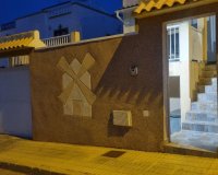 Resale - Town House -
Orihuela Costa - Los Almendros-la Florida