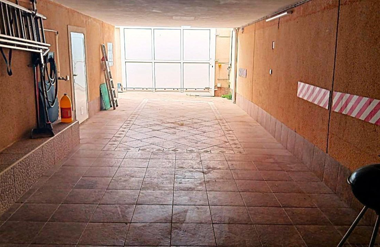 Resale - Town House -
Orihuela Costa - Los Almendros-la Florida