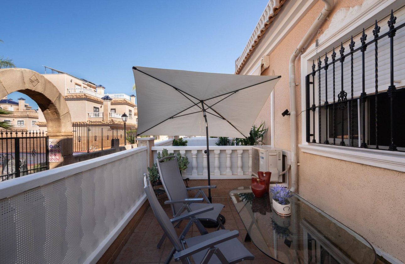 Resale - Town House -
Orihuela Costa - Los Dolses