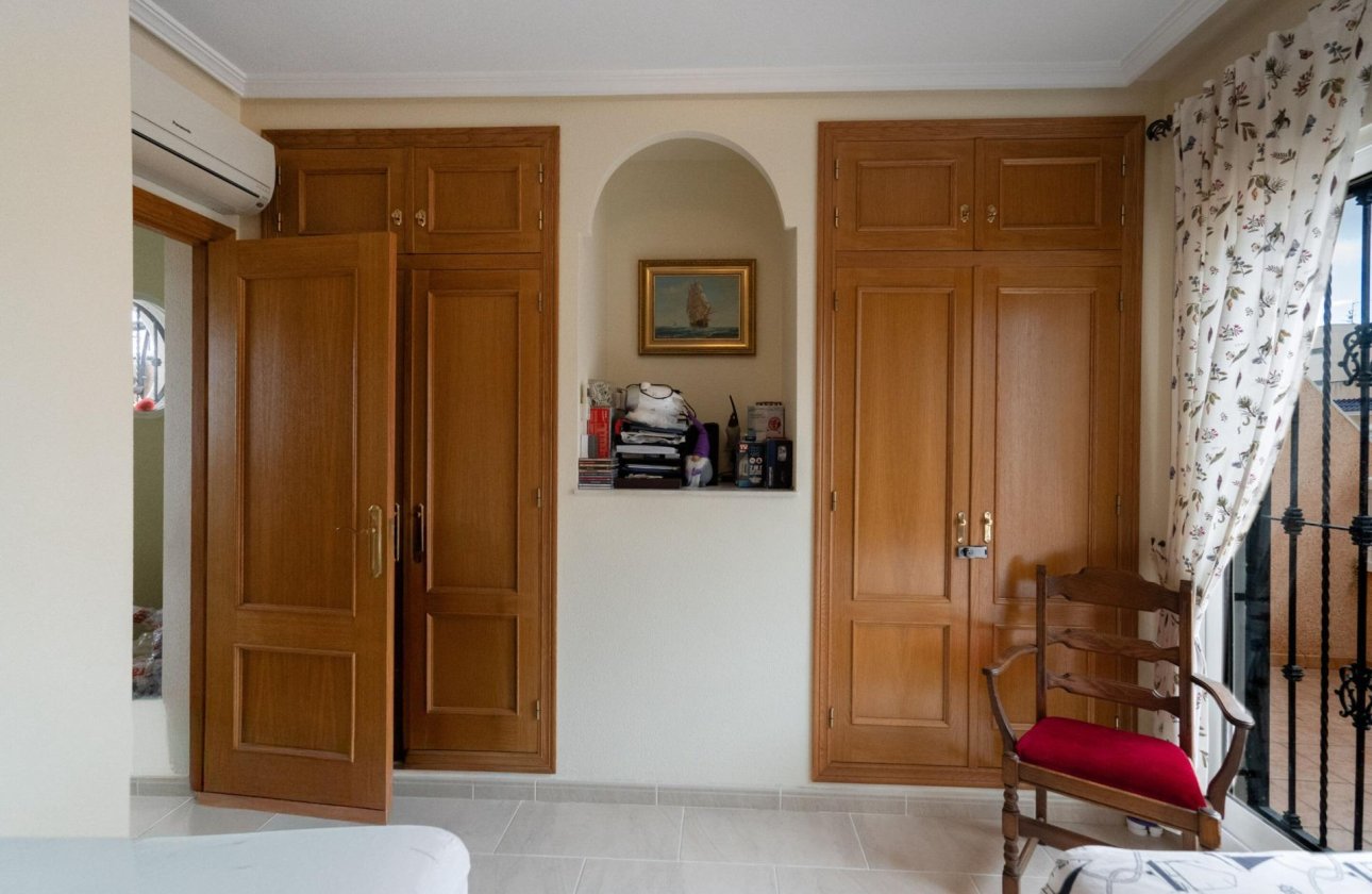 Resale - Town House -
Orihuela Costa - Los Dolses