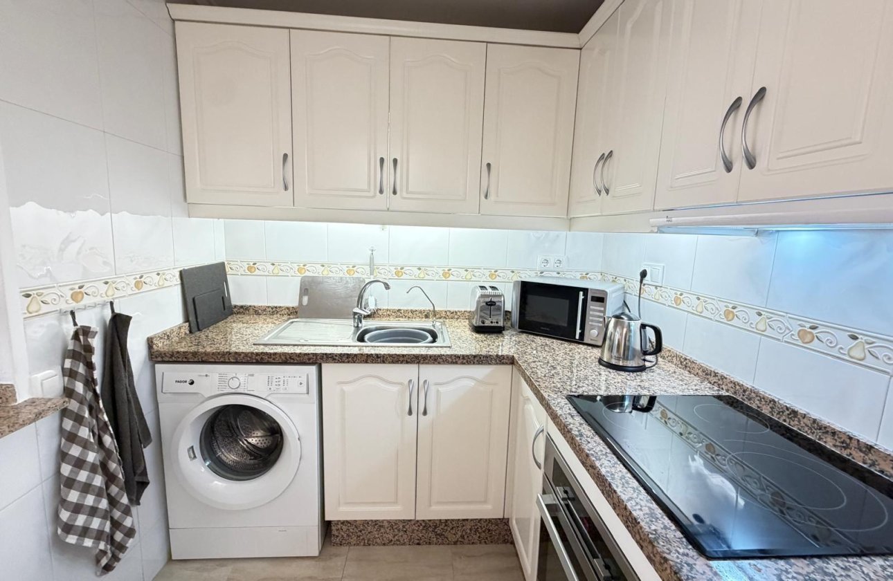 Resale - Town House -
Orihuela Costa - Los Dolses
