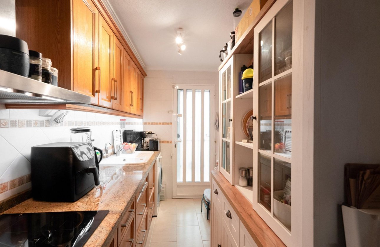 Resale - Town House -
Orihuela Costa - Los Dolses