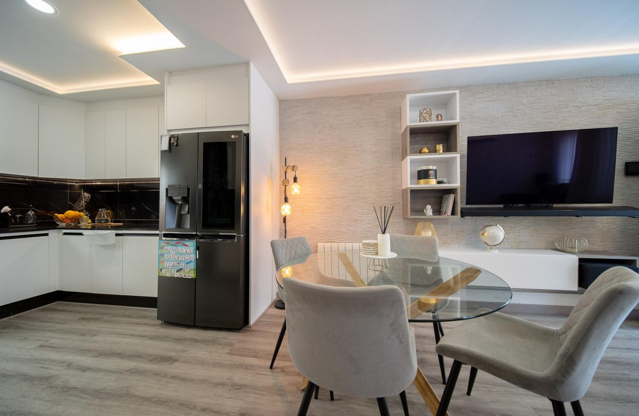 Resale - Town House -
Orihuela Costa - PAU 26