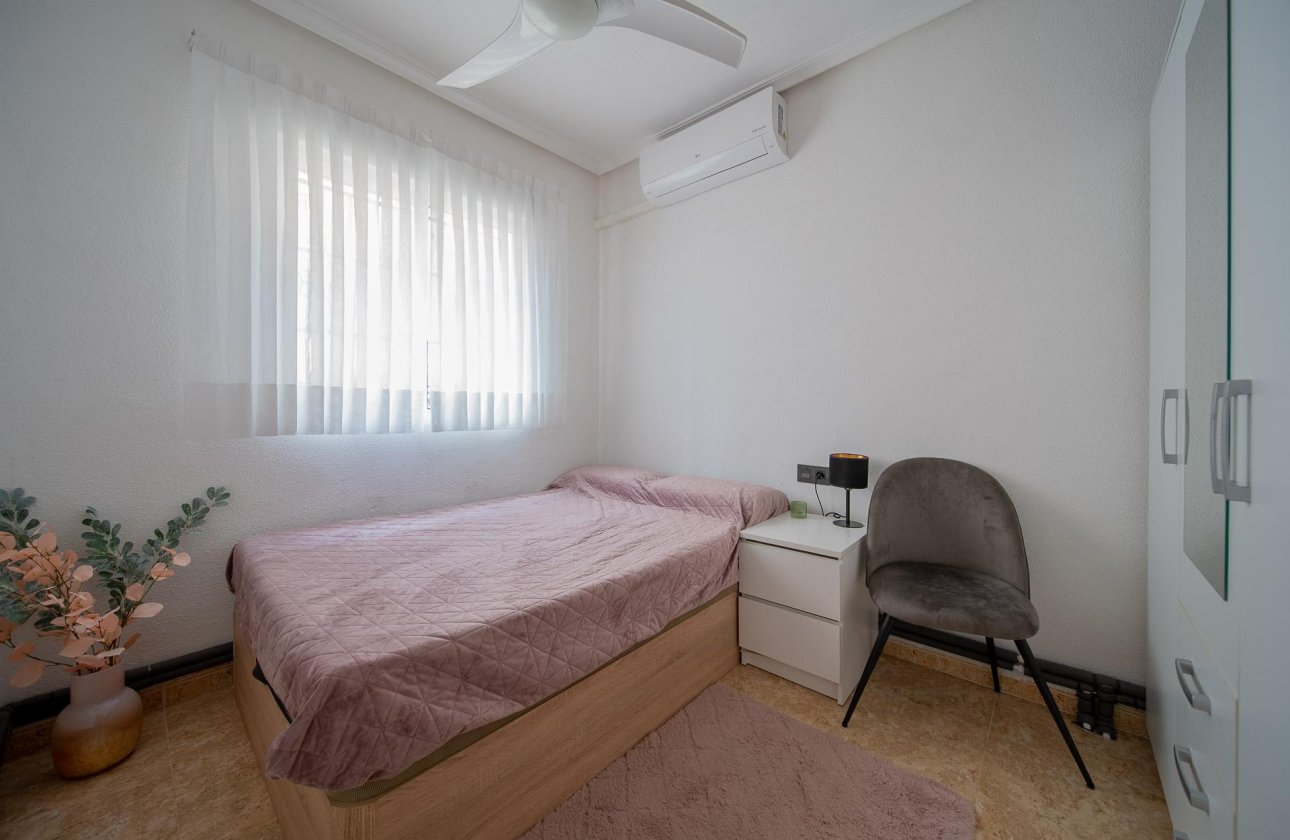 Resale - Town House -
Orihuela Costa - PAU 26