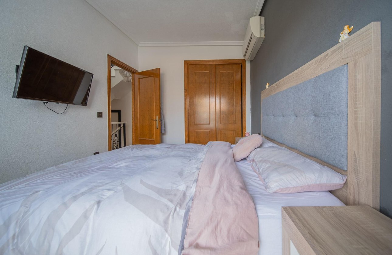 Resale - Town House -
Orihuela Costa - PAU 26