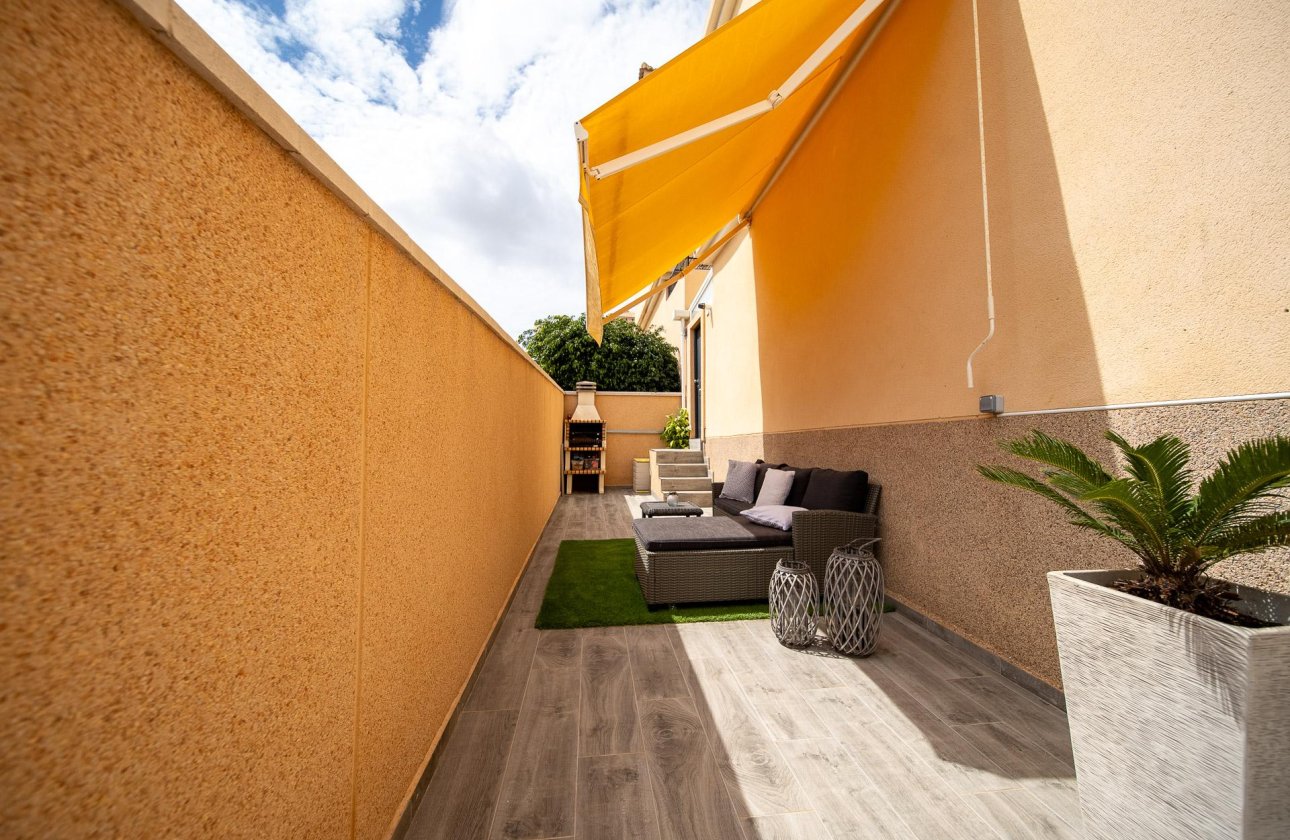 Resale - Town House -
Orihuela Costa - PAU 26