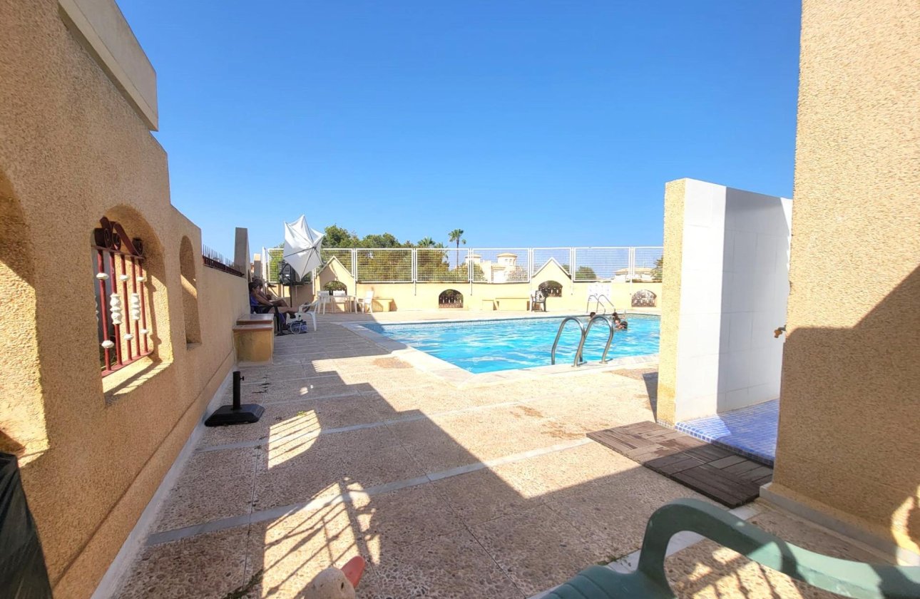 Resale - Town House -
Orihuela Costa - Playa Flamenca