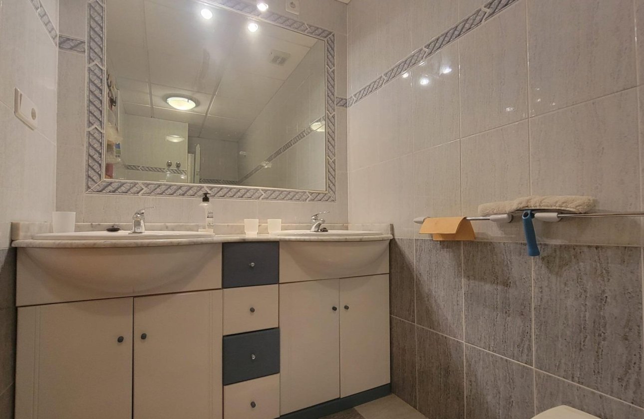 Resale - Town House -
Orihuela Costa - Playa Flamenca