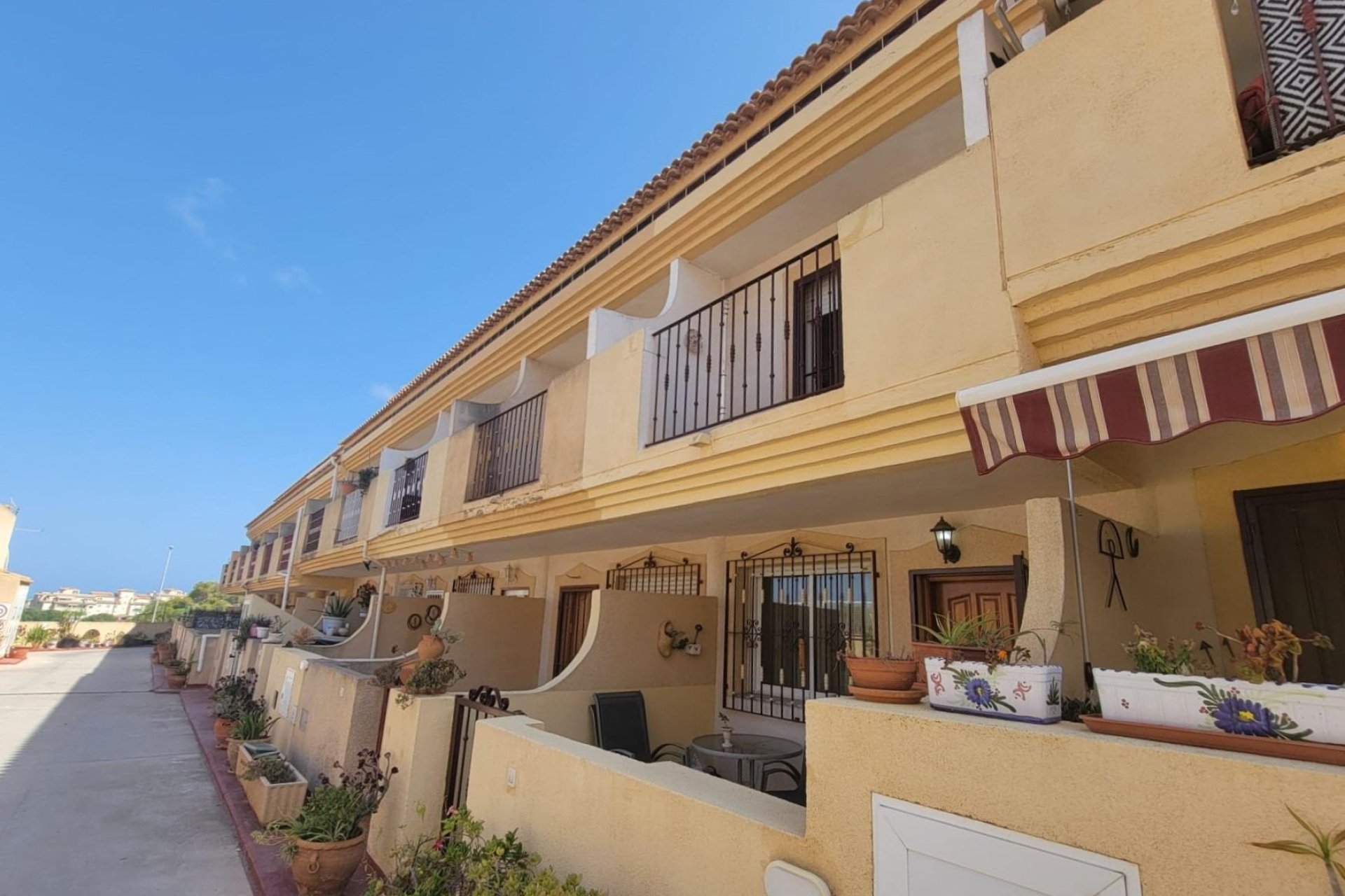 Resale - Town House -
Orihuela Costa - Playa Flamenca