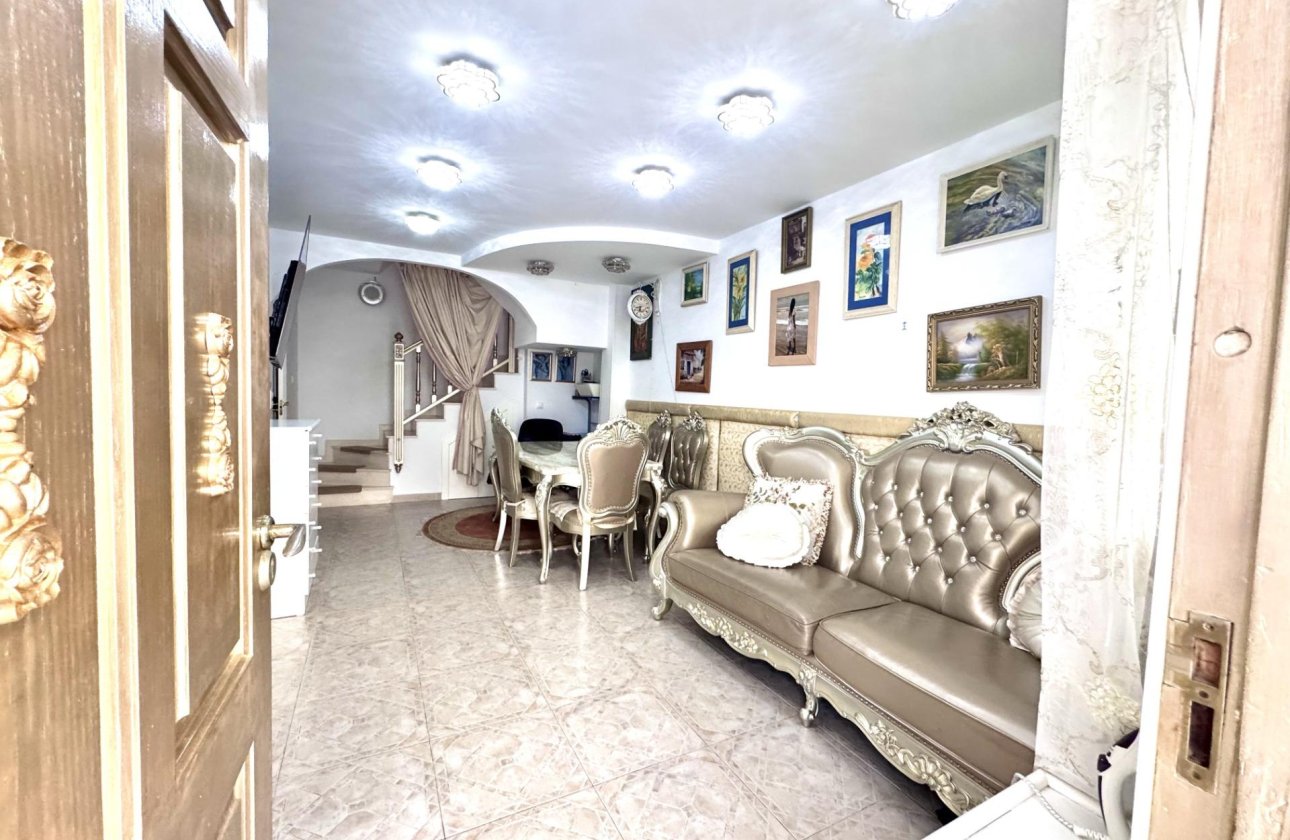 Resale - Town House -
Orihuela Costa - Playa Flamenca