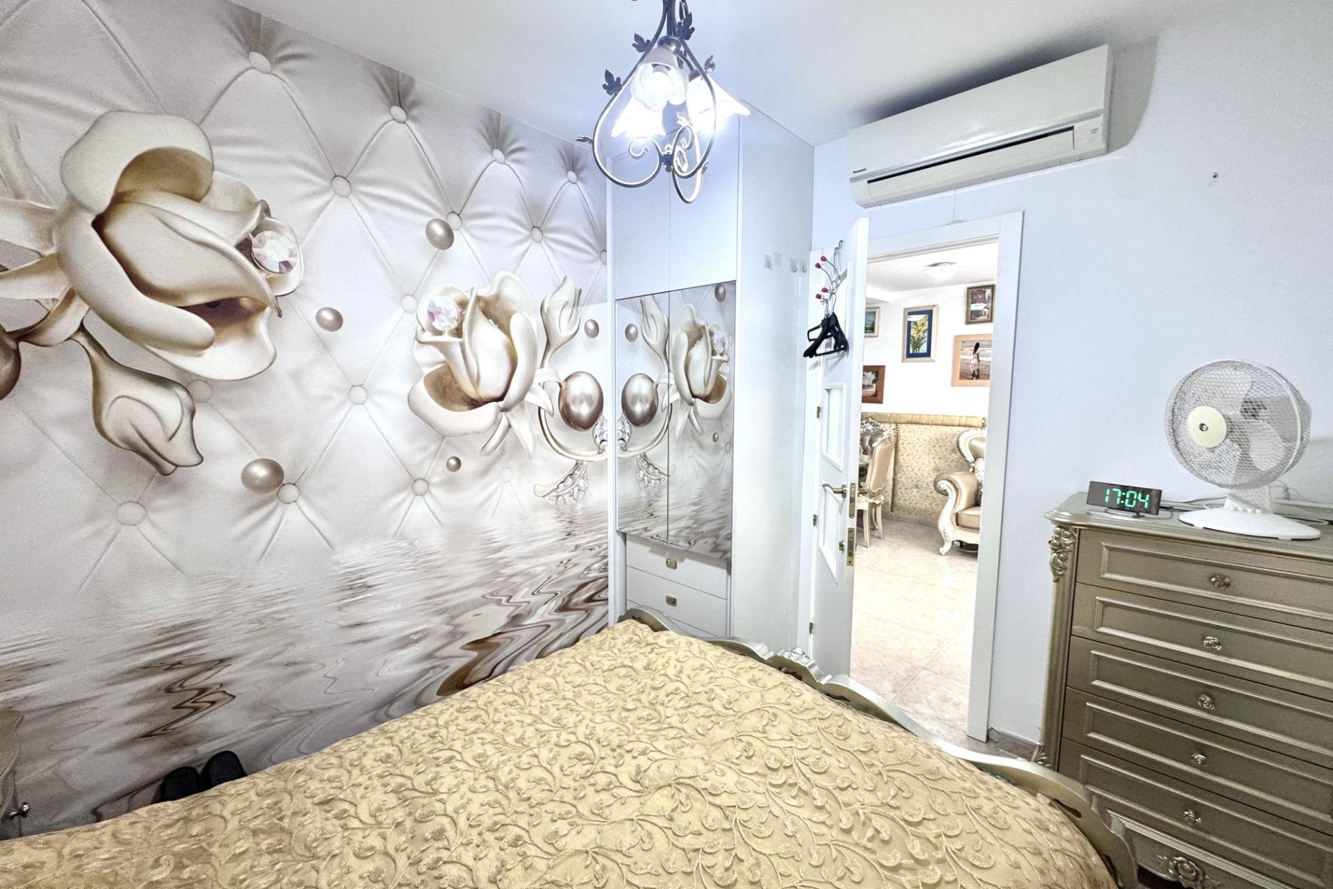 Resale - Town House -
Orihuela Costa - Playa Flamenca