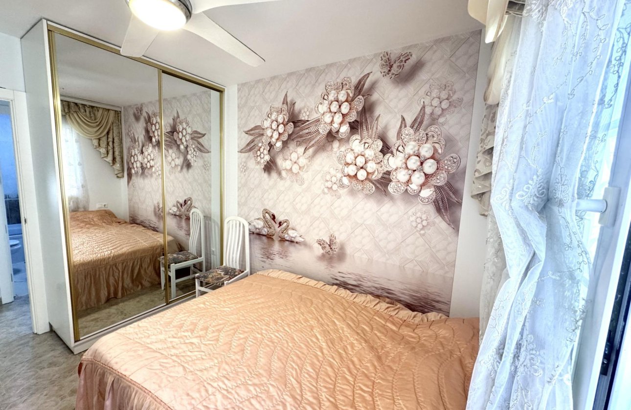 Resale - Town House -
Orihuela Costa - Playa Flamenca